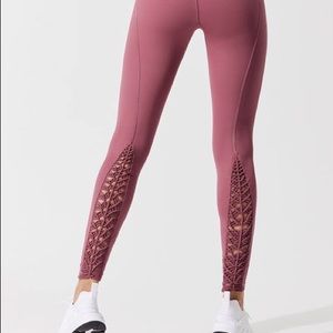 Carbon38 Padang Legging - Mauve Pink (Small)